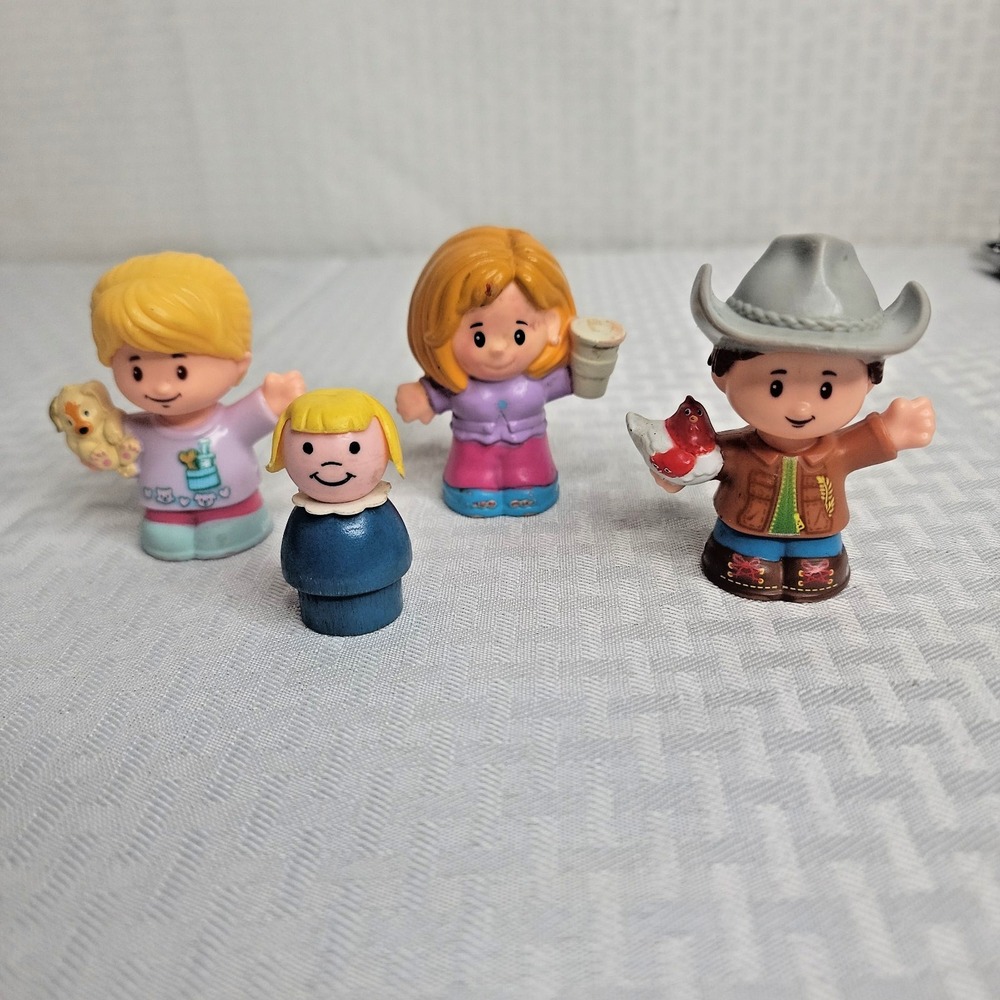 Fisher Price Little People Mixed Lot of 4 Mom Cowboy‎ Baby Toddler Figures